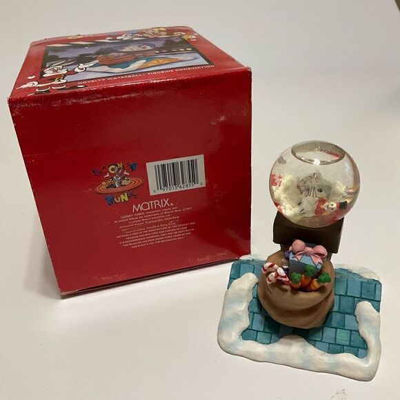 1996 Vintage Bugs Bunny Novelty Waterball Figurine Combo. NIB. Santa Rooftop. - Picture 3 of 6
